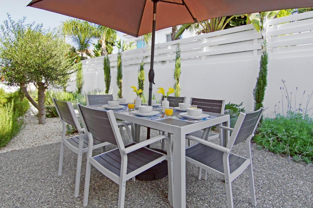 Villa Lily Protaras Bagian luar foto
